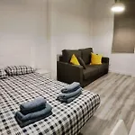 Coqueto Apartamento Con Garaje Al Lado De La Playa